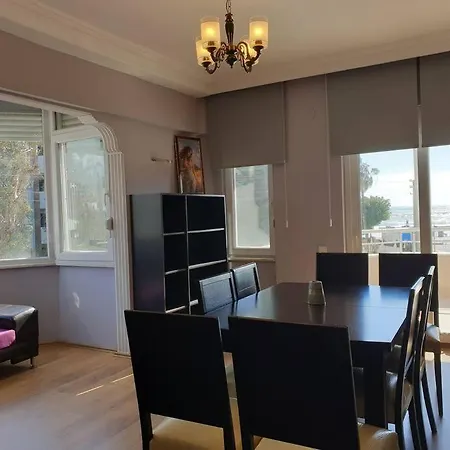 Apartament Luxury With A Sea And Castle View At Centre Alanya