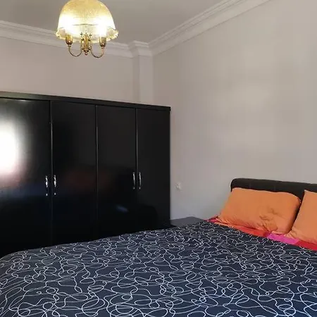 Luxury With A Sea And Castle View At Centre Daire Alanya