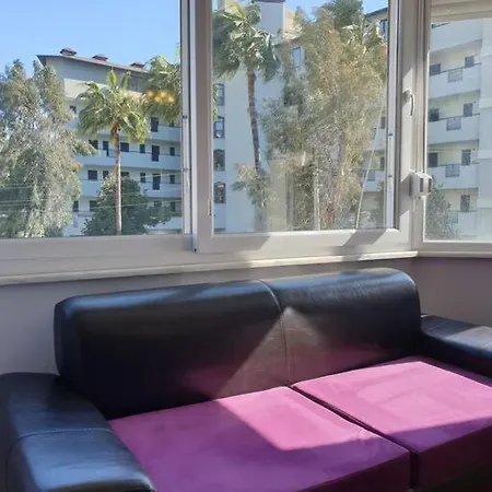 Daire Luxury With A Sea And Castle View At Centre