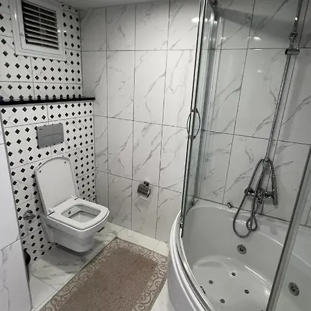 Apartament Luxury With A Sea And Castle View At Centre